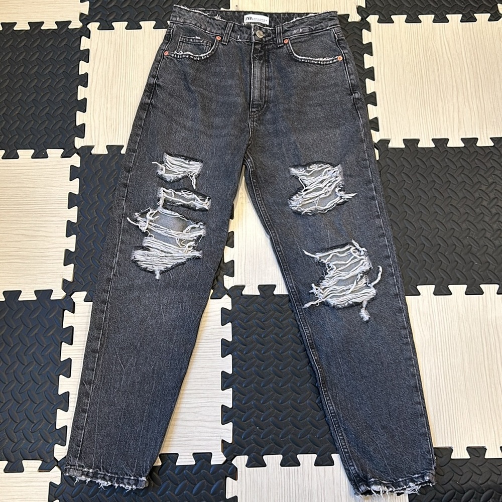 Zara black distressed rip jeans size 6